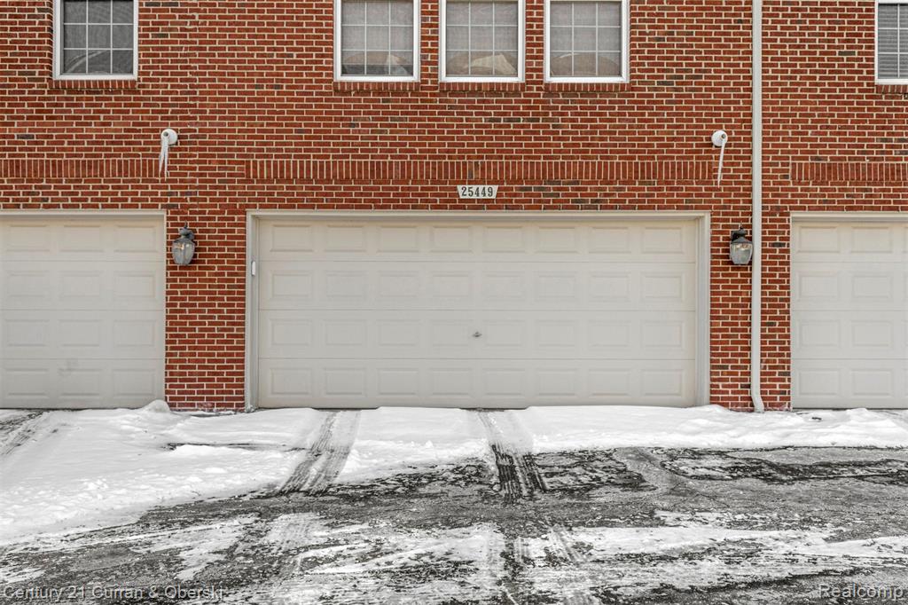 25445 Saint James, Southfield, MI 48075 — Photo 6