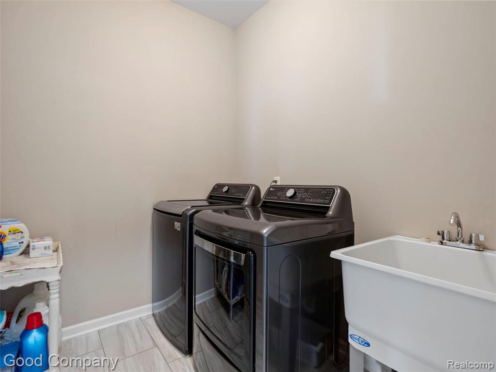 1295 Brookline Court, Oakland, MI — Photo 22