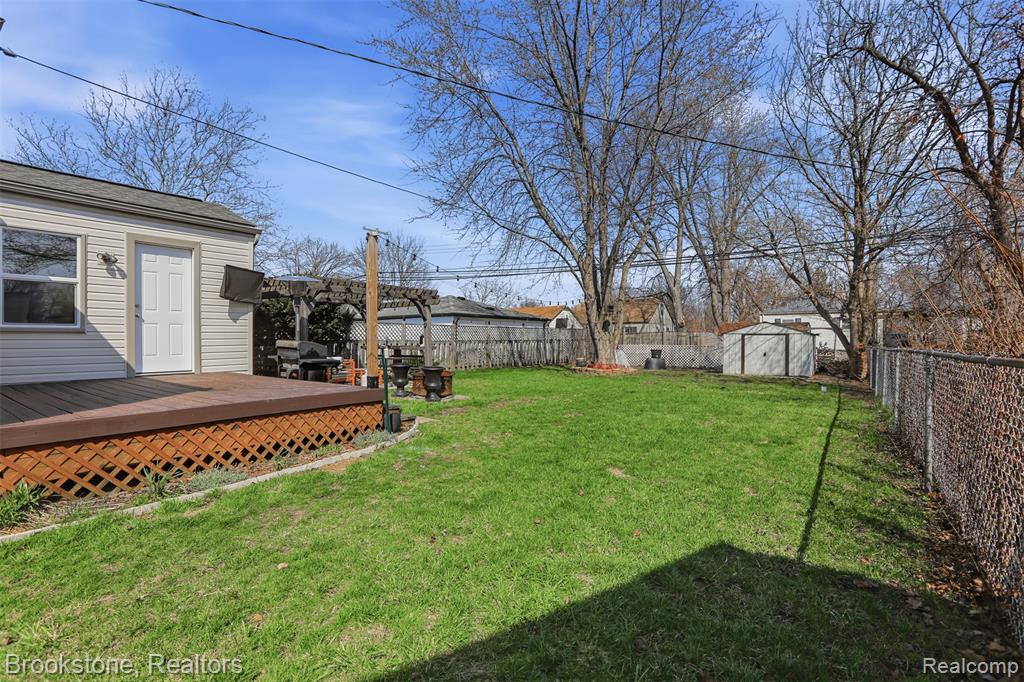 14717 Poplar Street, Southgate, MI 48195 — Photo 23