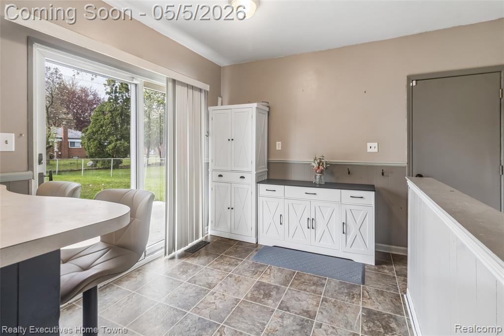 20790 Shoreview Street, Clinton Twp, MI 48035 — Photo 14