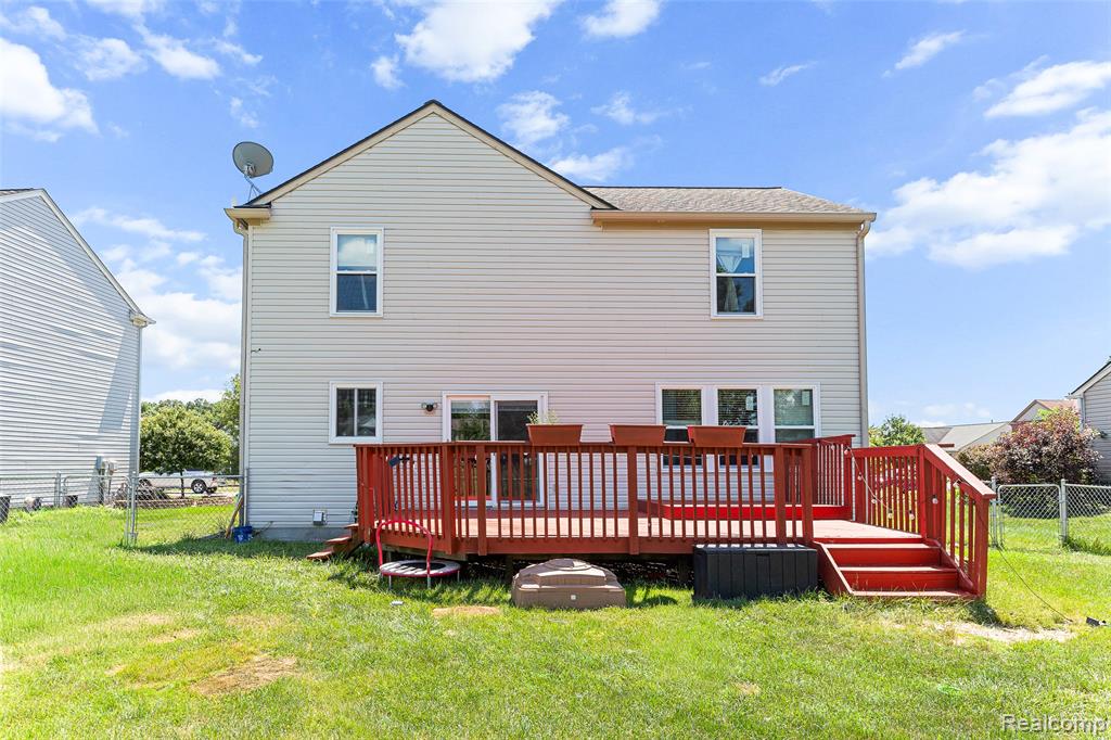 7921 Mallard Way, Ypsilanti, MI 48197 — Photo 32