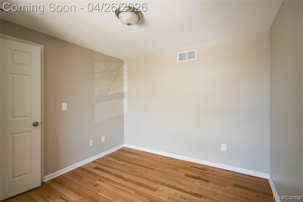 2011 Thornhill Place, Detroit, MI 48207 — Photo 18
