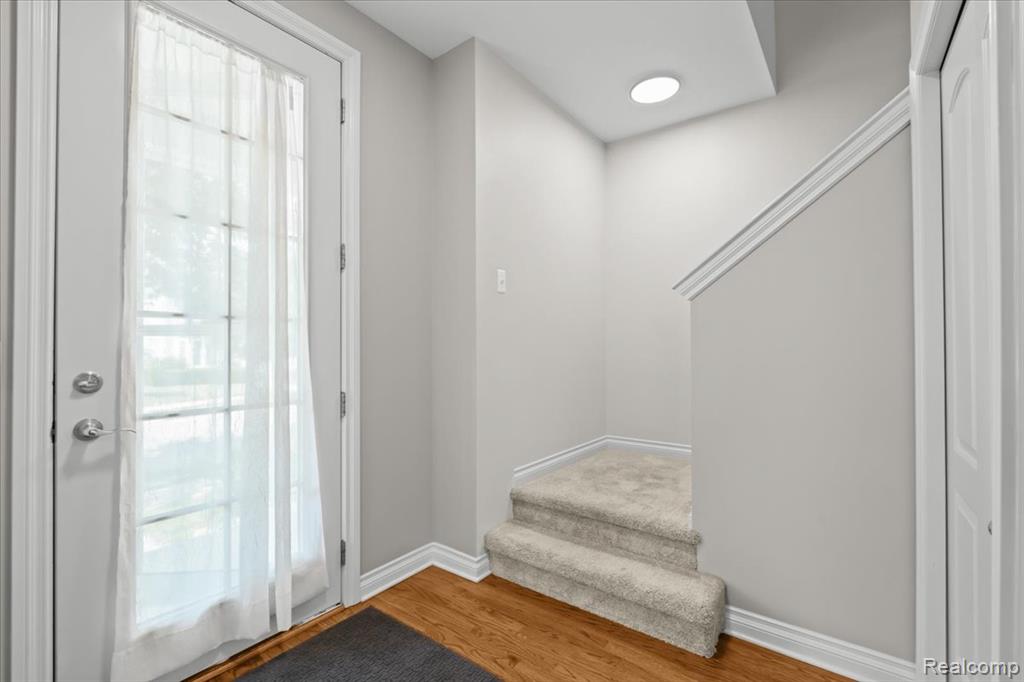 49979 Jackson Lane, Canton, MI 48188 — Photo 3