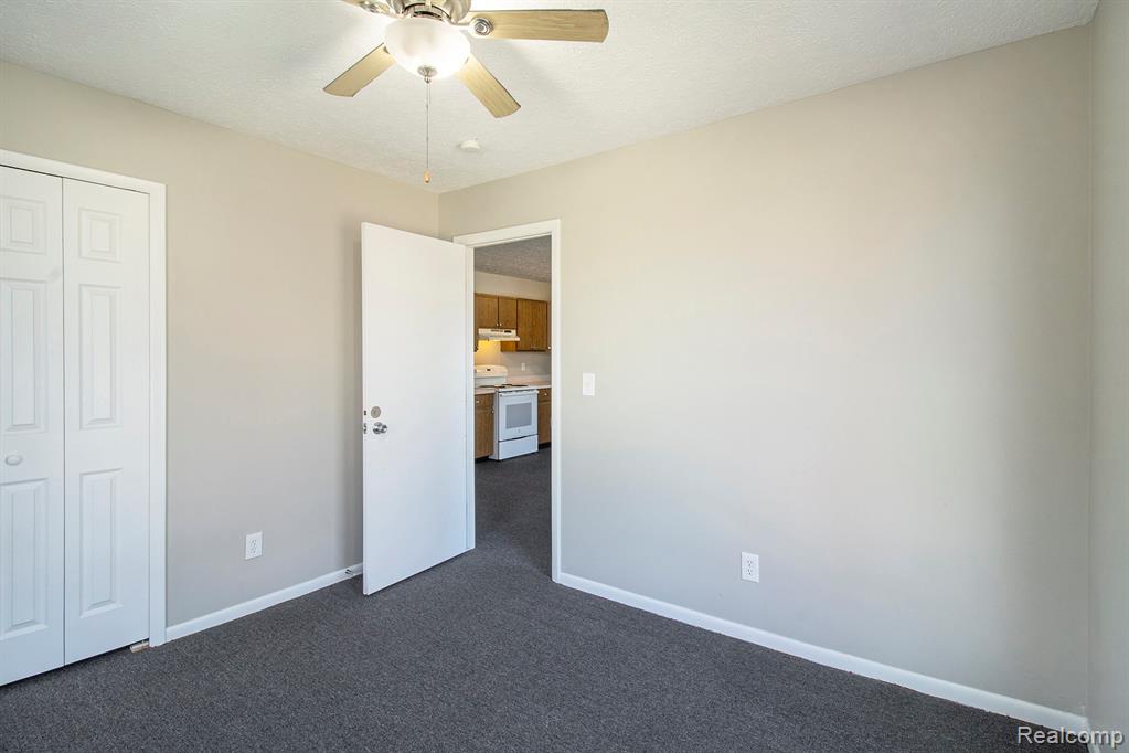 512 E Main Street, Pinckney, MI 48169 — Photo 25
