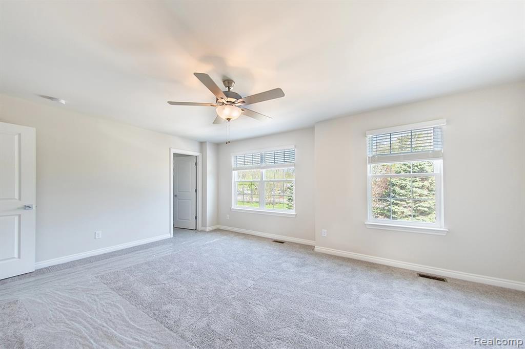3 Grandview Circle Grandview Circle, 71, White Lake, MI — Photo 11
