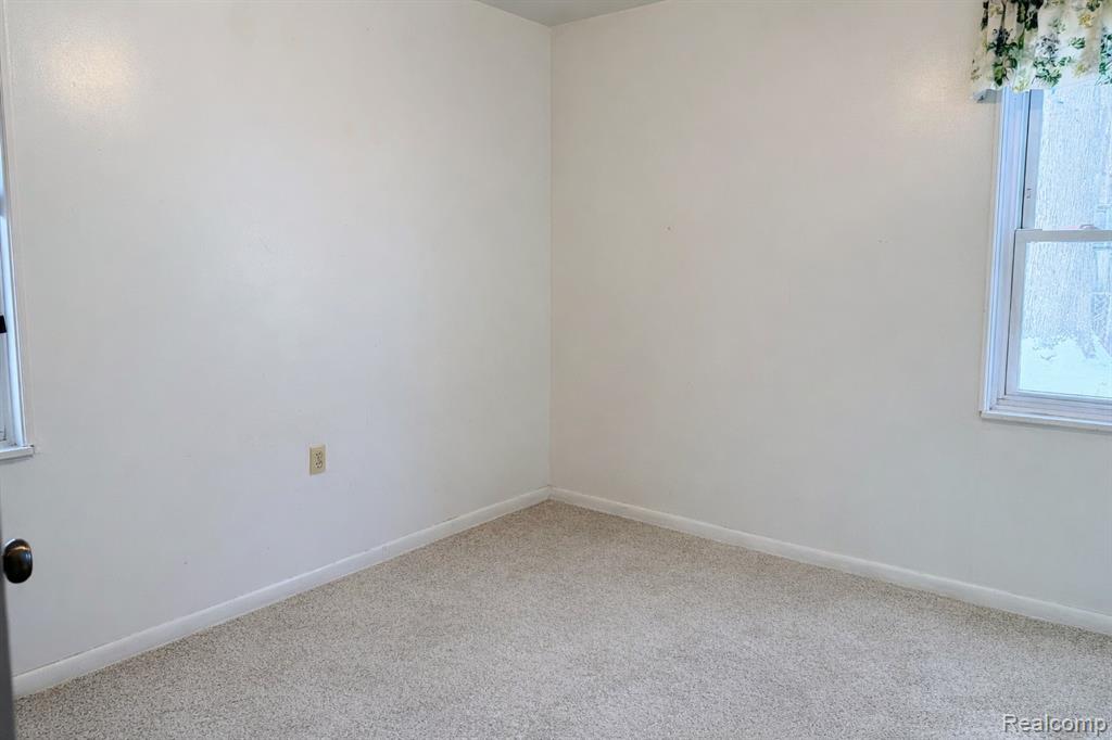 5940 Daniels Street, Taylor, MI 48180 — Photo 13