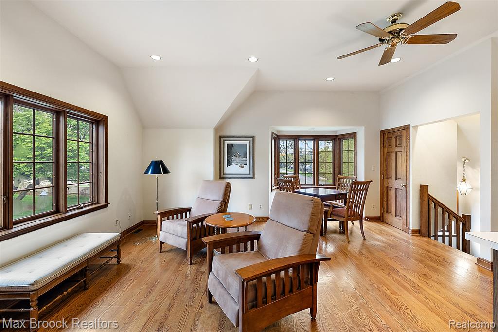 65 Lone Pine Road, Bloomfield Hills, MI 48304 — Photo 38