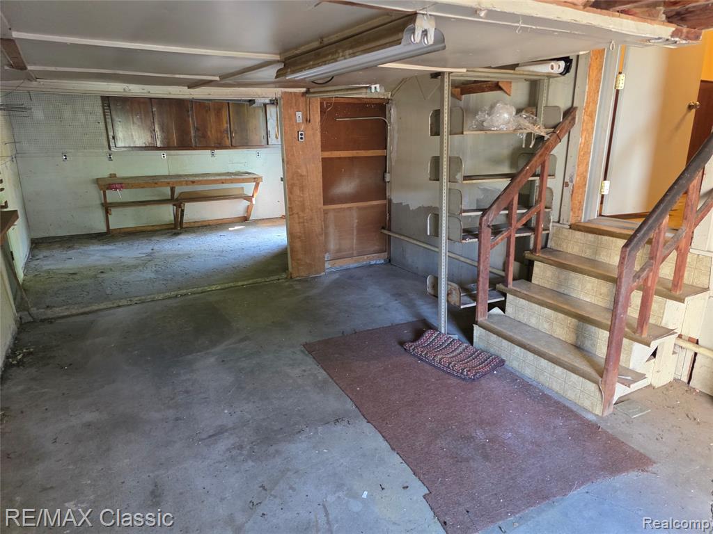 952 Lakeview Street, Waterford, MI 48328 — Photo 34
