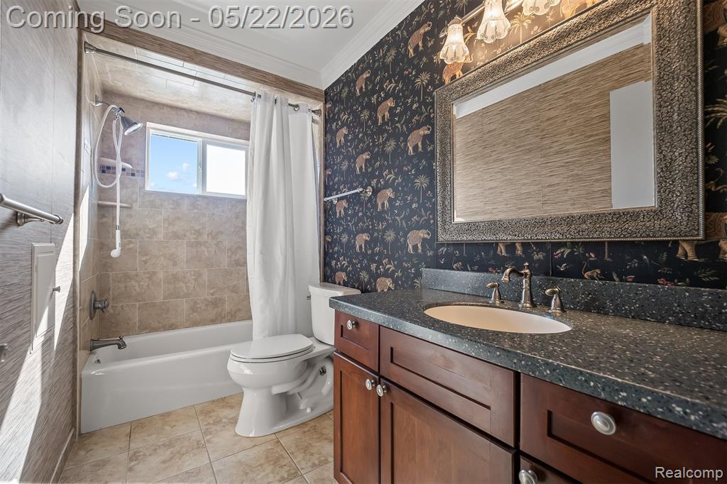 46972 McKenna Drive, Macomb, MI 48044 — Photo 12
