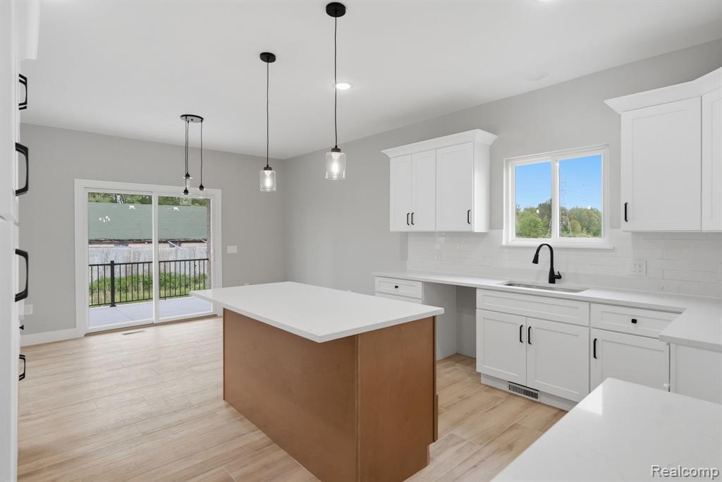 50976 Remar Farms Dr, Macomb, MI 48042 — Photo 6