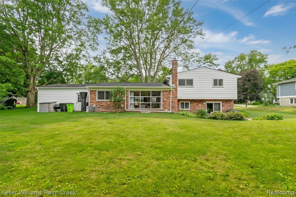 7093 Stonebrook Road, West Bloomfield, MI — Photo 4
