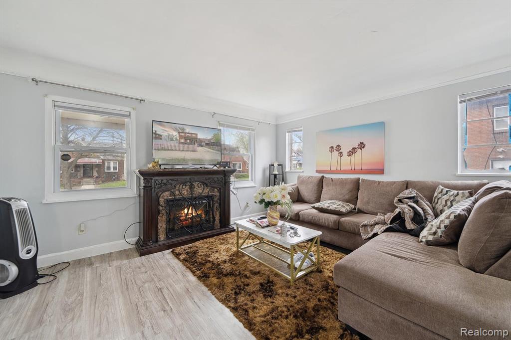 15032 SNOWDEN Street, Detroit, MI 48227 — Photo 5