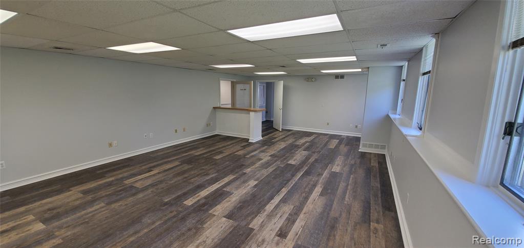 2490 WALTON Boulevard, Rochester Hills, MI, 48309