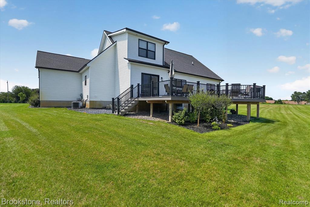 9830 Loretta Lane, South Lyon, MI 48178 — Photo 54