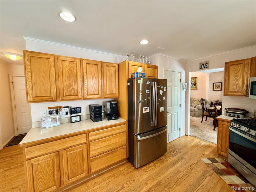 7586 Paradise Drive, Grand Blanc, MI 48439 — Photo 20
