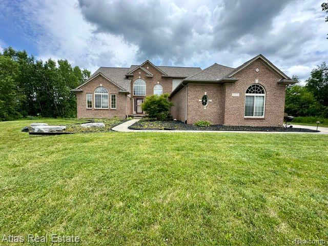7271 YOUNESS Drive, Grand Blanc, MI 48439 — front exterior