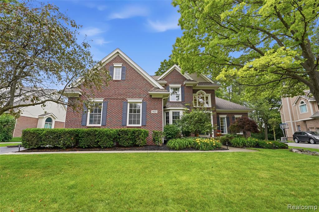 4832 Eagle Springs Court, Clarkston, MI 48348 — Photo 2