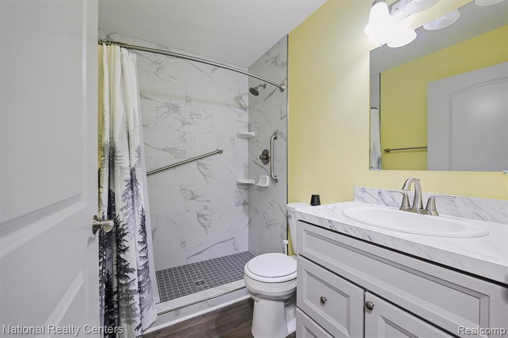 6263 Marywood Avenue, Lansing, MI 48911 — Photo 14
