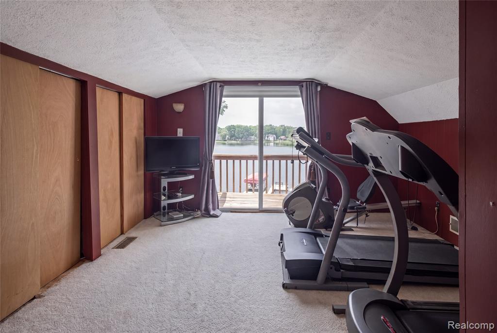 10075 Graham Drive, Clarkston, MI 48348 — Photo 31
