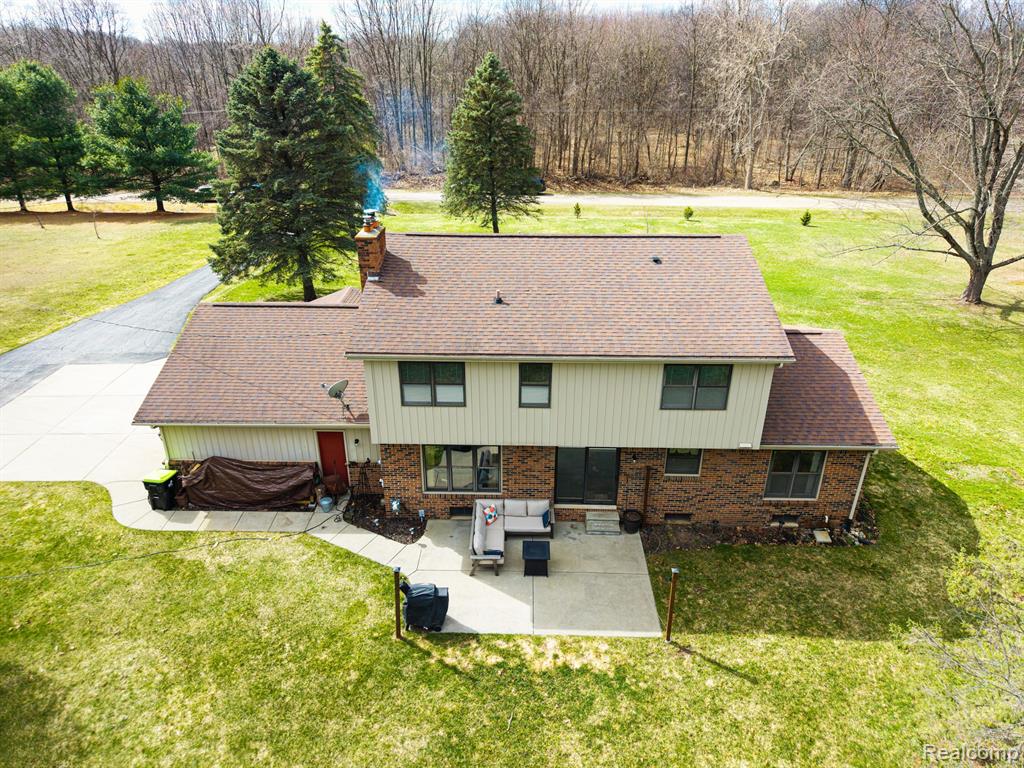 6300 VICTORIA Court, Fenton, MI 48430 — Photo 28