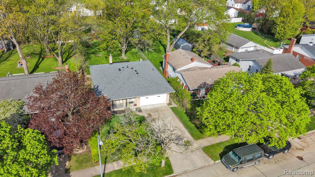 17836 Poplar Street, Riverview, MI 48193 — Photo 11