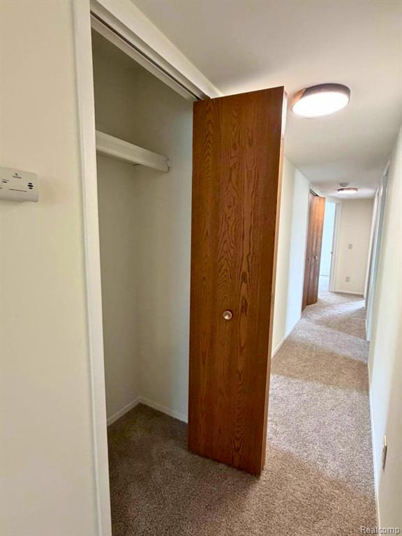 8468 Beatrice, Westland, MI — Photo 15