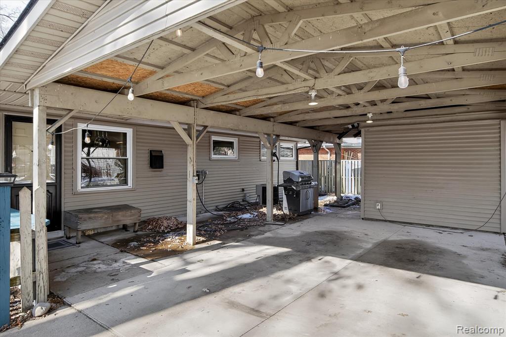 2344 S Circle Drive, Ann Arbor, MI 48103 — Photo 35