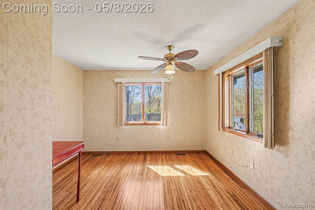 9277 Graytrax Road, Grand Blanc, MI 48439 — Photo 8