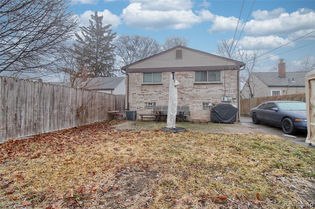 5739 Harrison Street, Garden City, MI — Photo 24