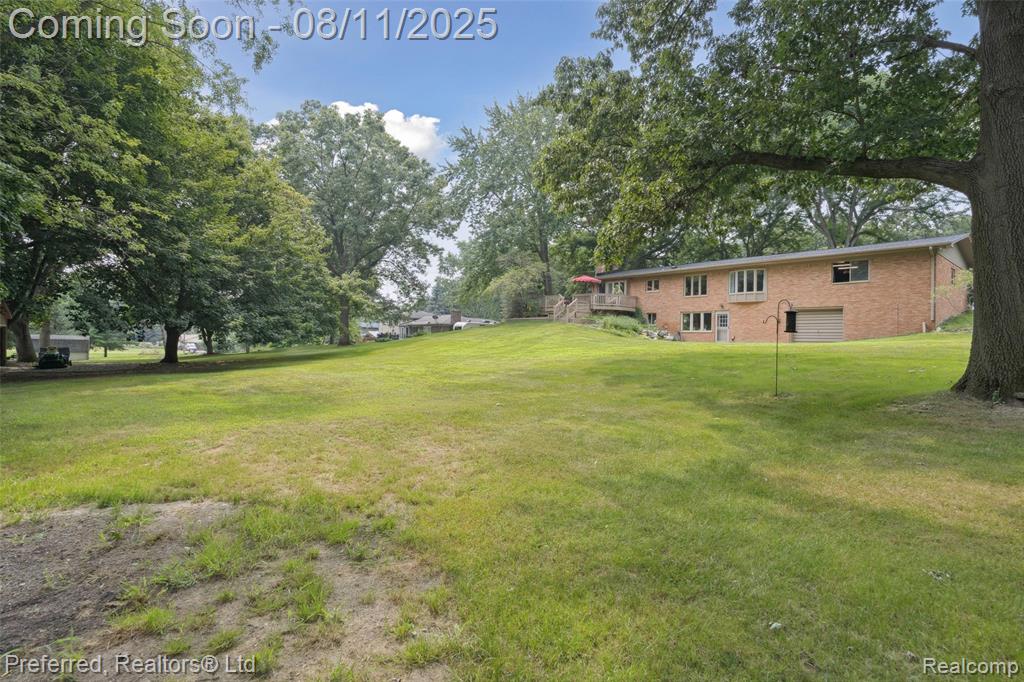 562 Burns Road, Milford, MI 48381 — Photo 44