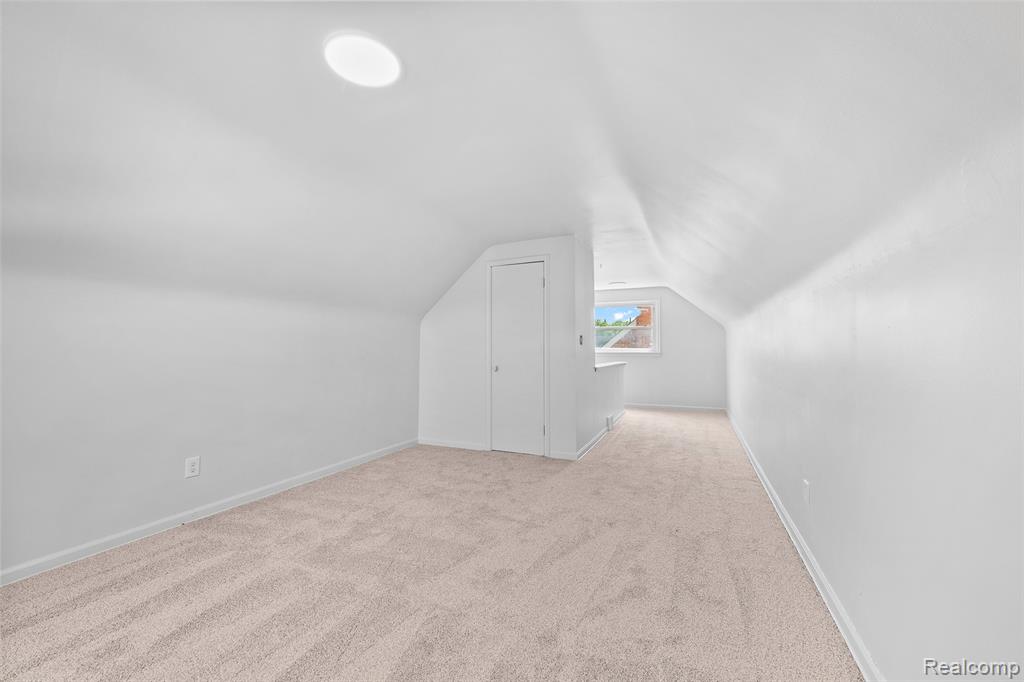 9075 McKinley Street, Taylor, MI 48180 — Photo 23