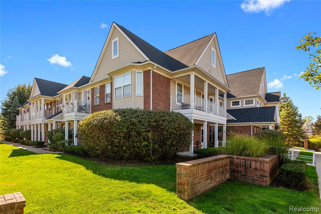 3962 Cherry Creek Lane, 11, Sterling Heights, MI 48314 — front exterior