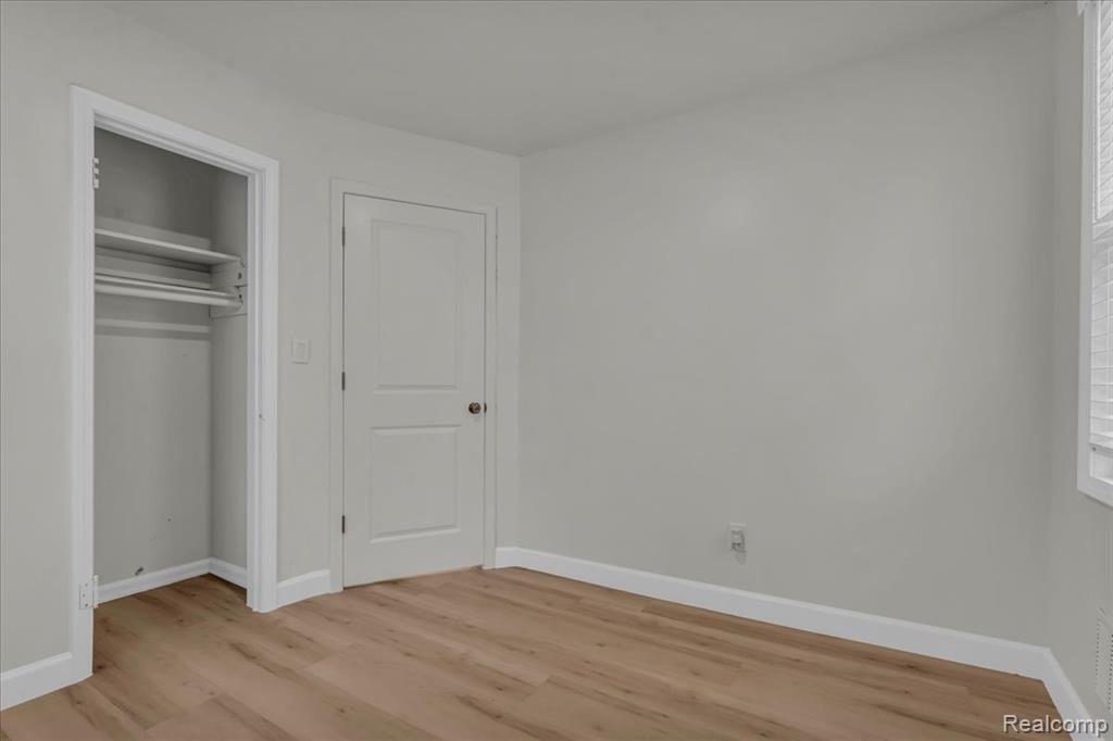 8878 Lauder Street, Detroit, MI 48228 — Photo 10