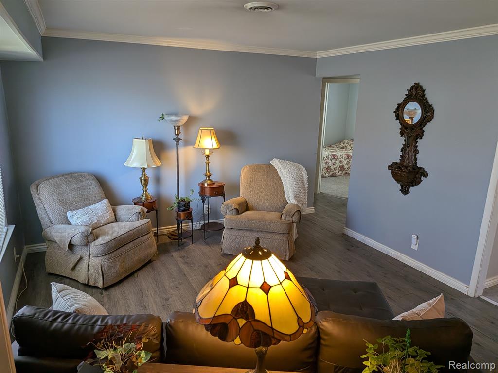 88 CROCKER Boulevard, Mount Clemens, MI 48043 — Photo 4