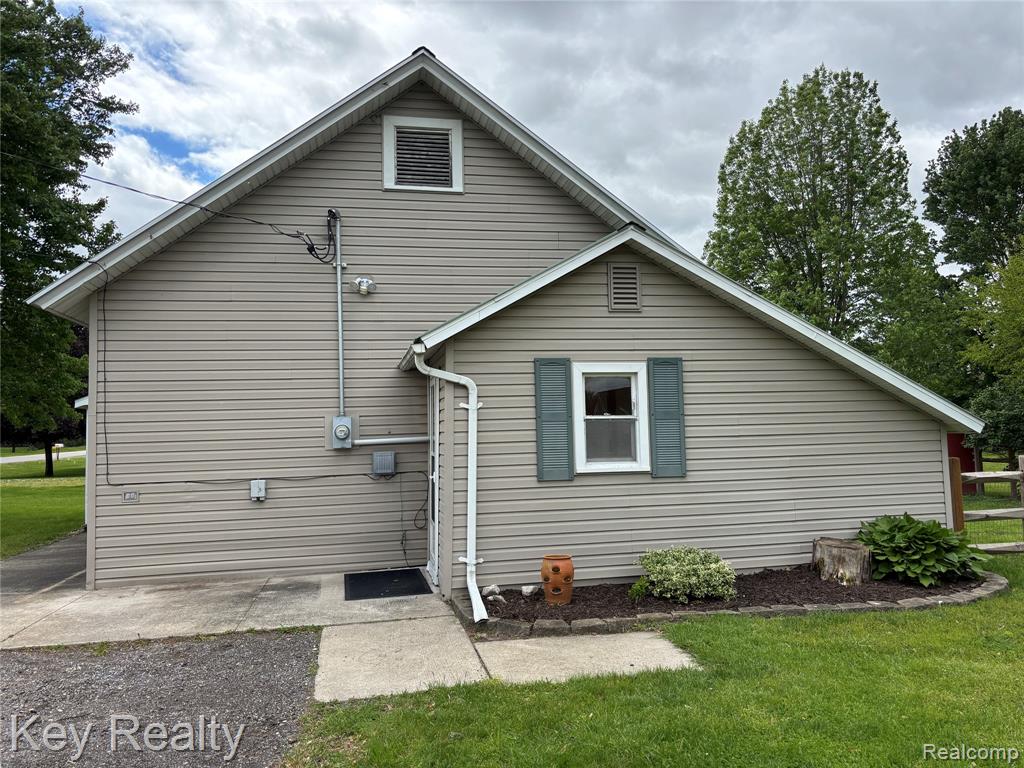 14009 Grafton Road, Carleton, MI 48117 — Photo 5