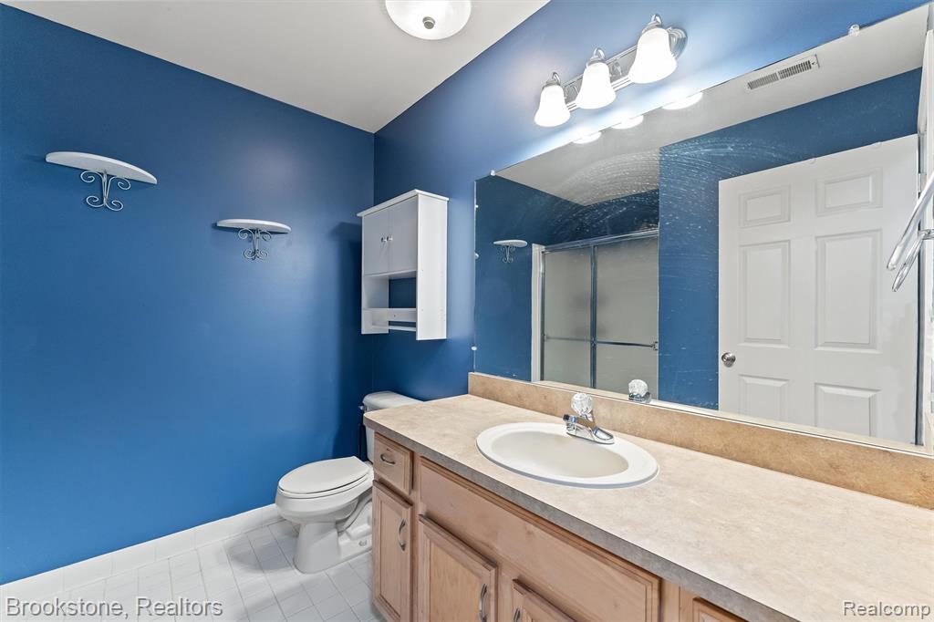 51936 Wave Lane, New Baltimore, MI — Photo 16