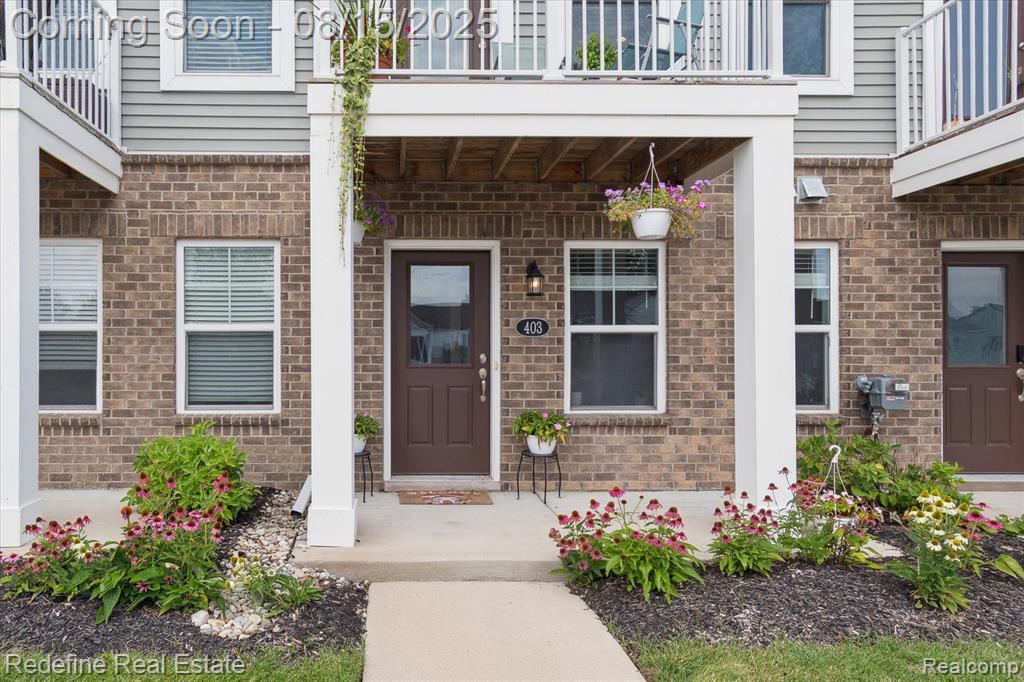 403 Jeff Keeton Drive, Hazel Park, MI 48030 — Photo 4