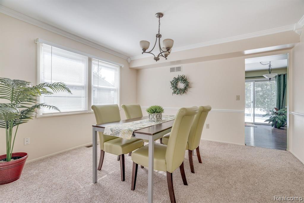 4929 Danbury Drive, Troy, MI 48085 — Photo 10