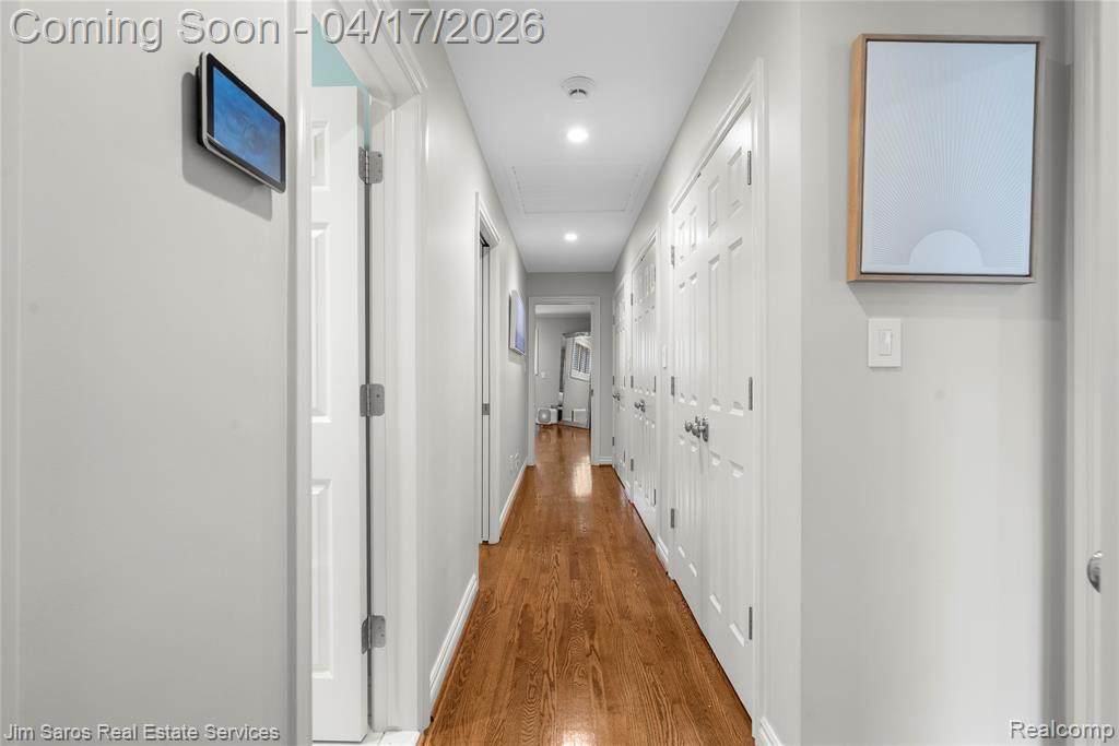 47 Roslyn Road, Grosse Pointe Shores, MI 48236 — Photo 28