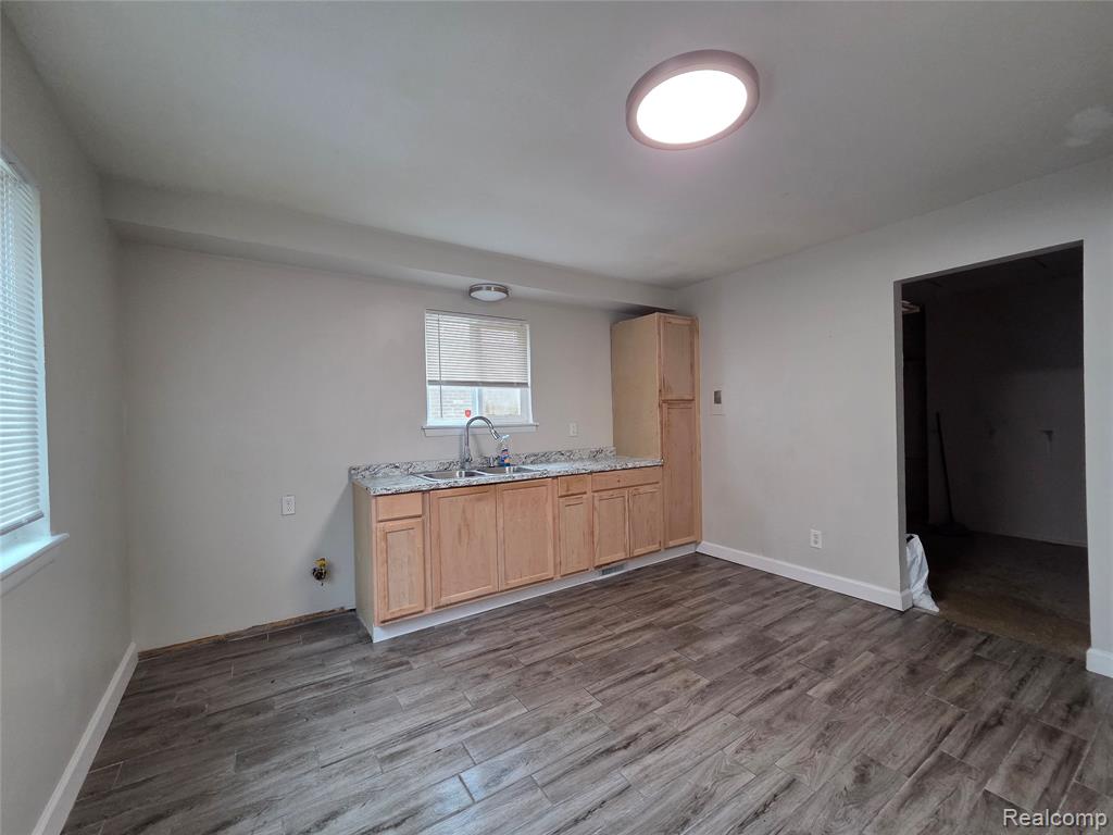 618 Linda Vista Drive, Pontiac, MI 48342 — Photo 5