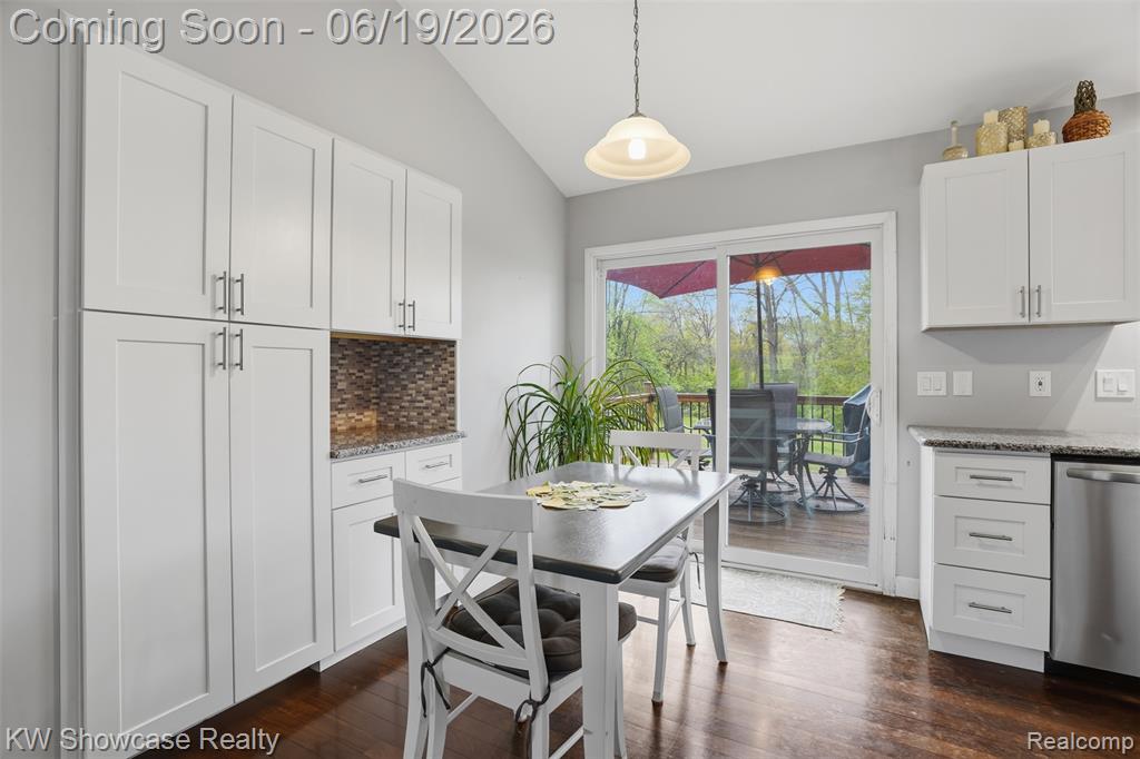 6053 N Bay, Clarkston, MI — Photo 7