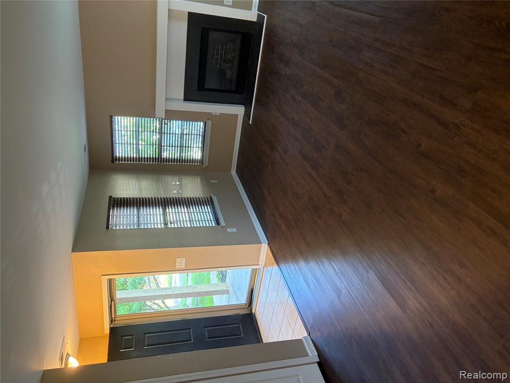 4105 Berkeley Avenue, Canton, MI 48188 — Photo 3