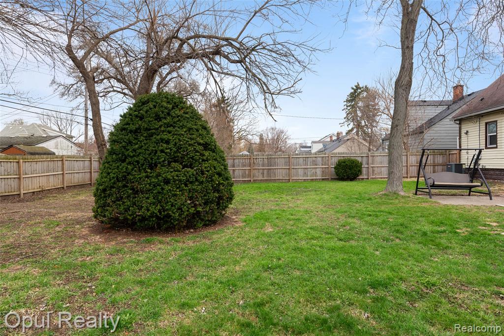 15513 Norborne, Redford, MI 48239 — Photo 8