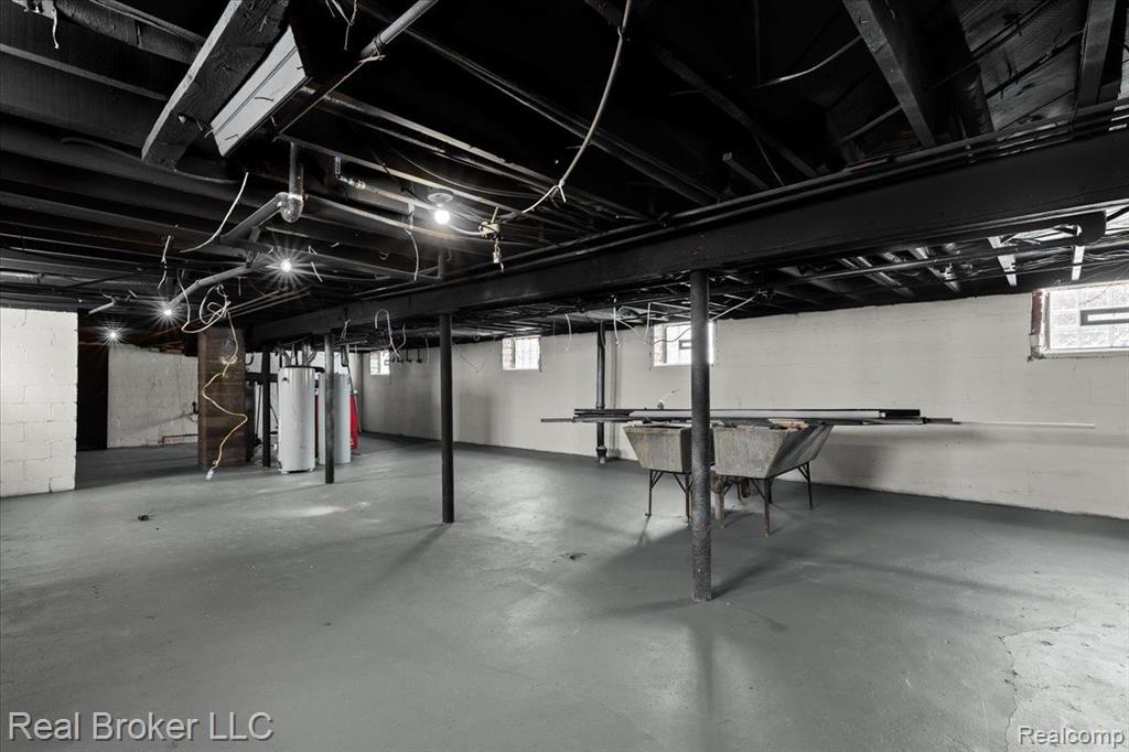 4204 CLEMENTS Street, Detroit, MI 48238 — Photo 16