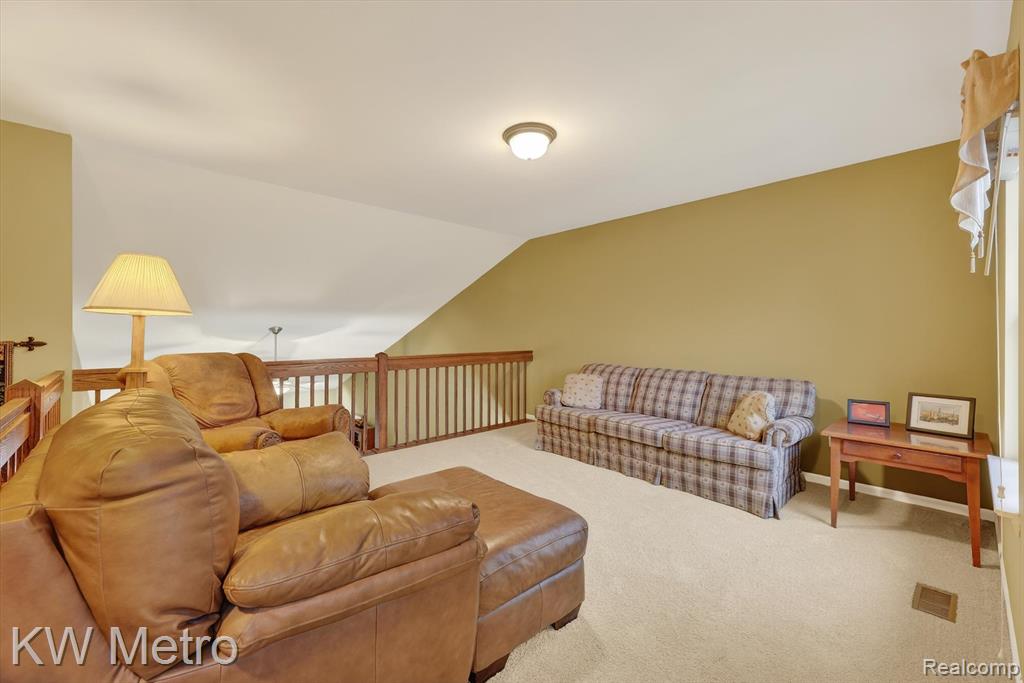 4668 Summer Ridge Drive, Howell, MI 48843 — Photo 21