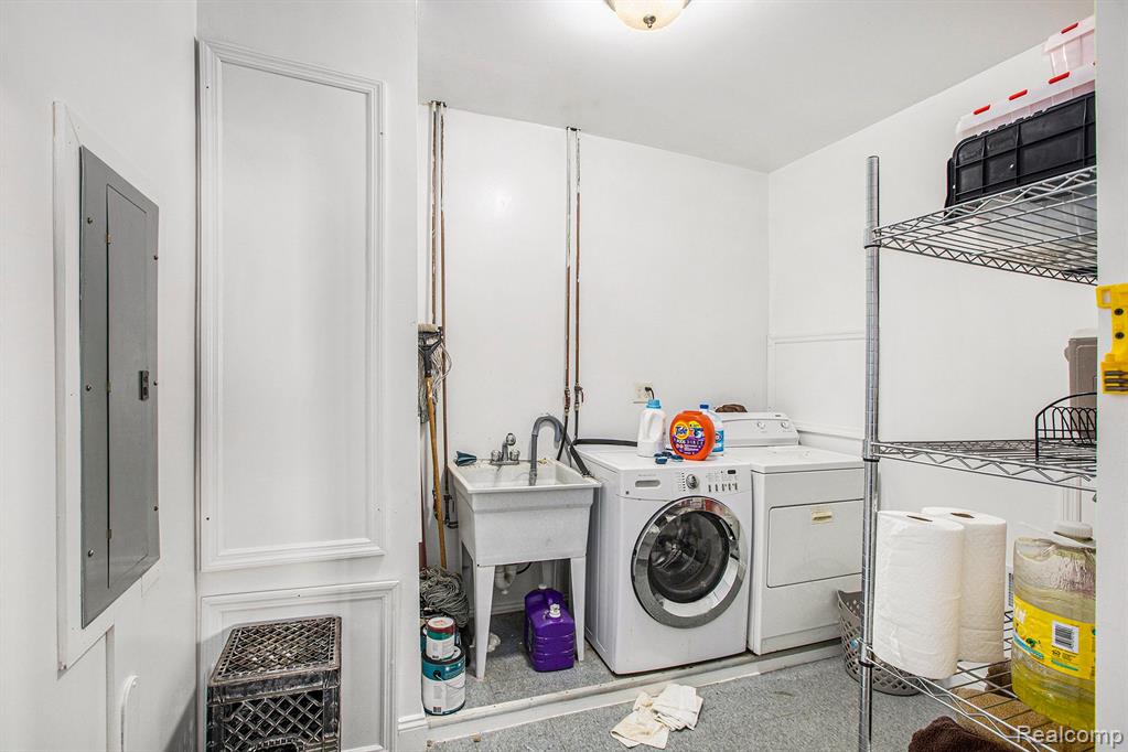 6387 ABINGTON Avenue, Detroit, MI 48228 — Photo 15