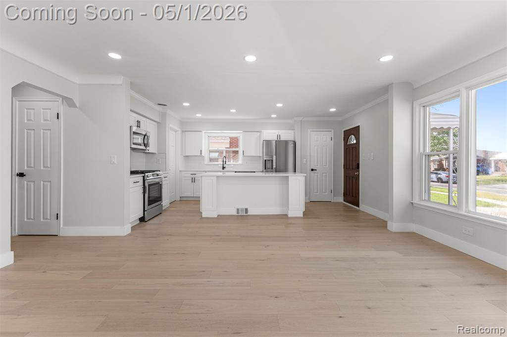 6840 Kingsbury Street, Dearborn Heights, MI 48127 — Photo 4