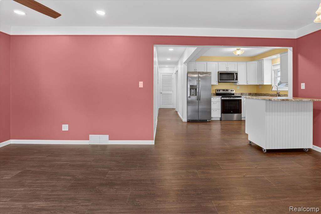 18514 Ray Street, Riverview, MI 48193 — Photo 6