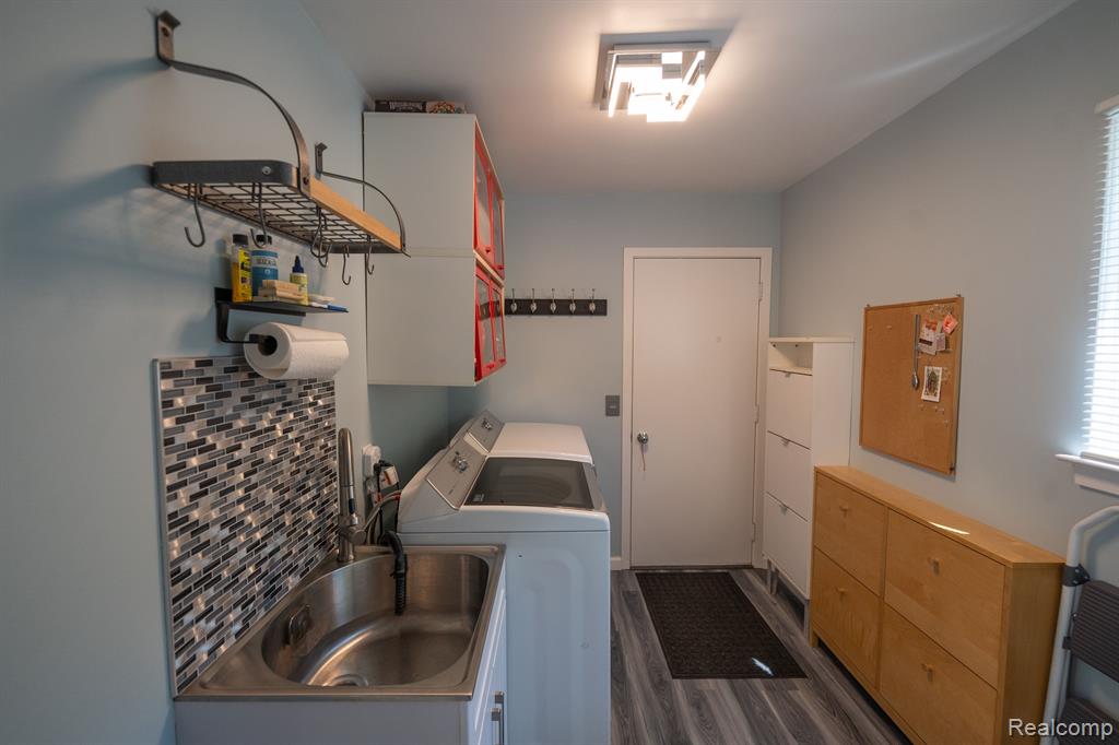 24729 SARAH FLYNN, Novi, MI — Photo 86