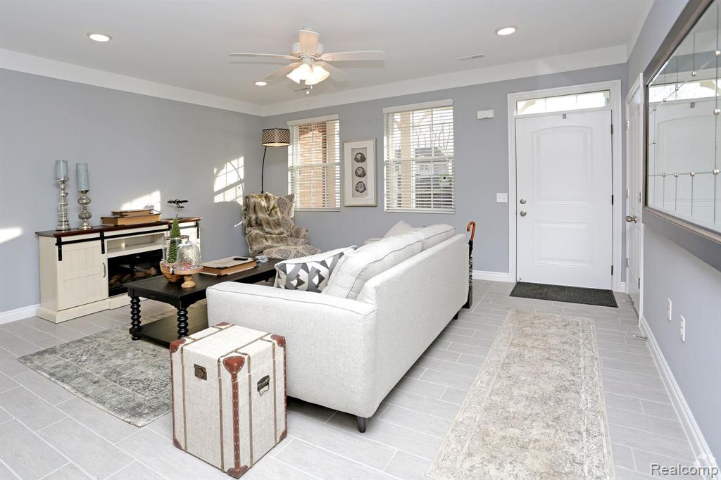 54247 Calusa Drive, Shelby Twp, MI 48316 — Photo 5